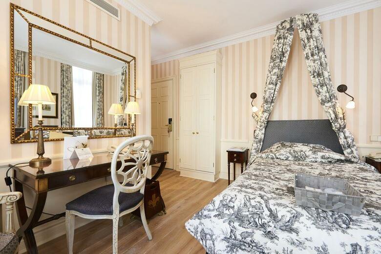 Hotel Stanhope