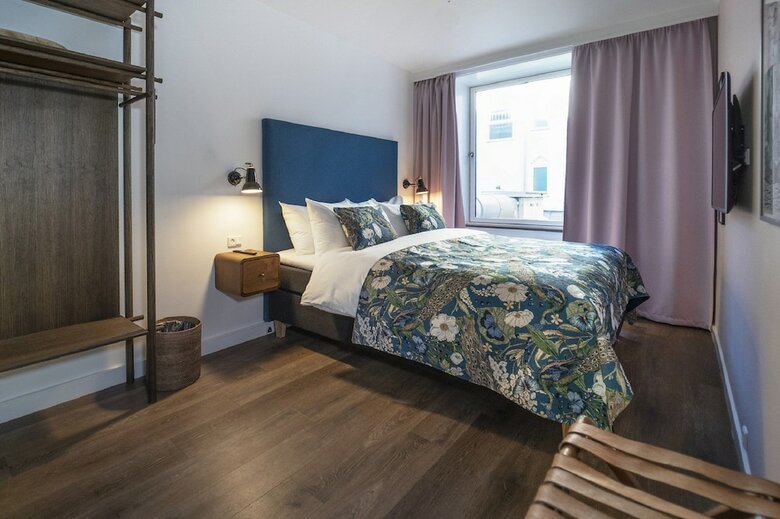 First Hotel Twentyseven