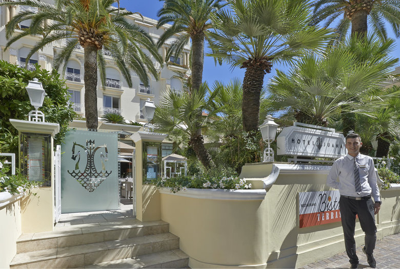 Hotel Juana