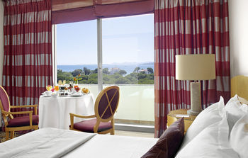 Hotel Juana
