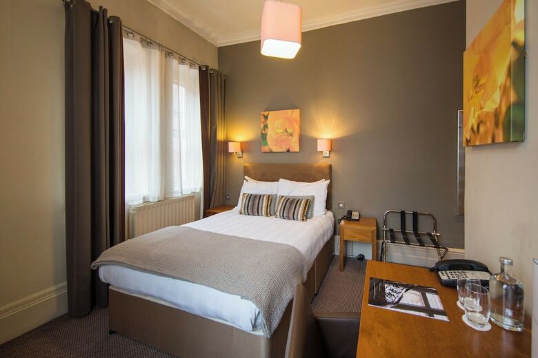 Hotel The Met