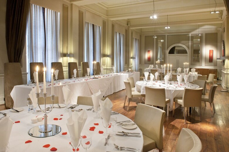 Hotel The Met