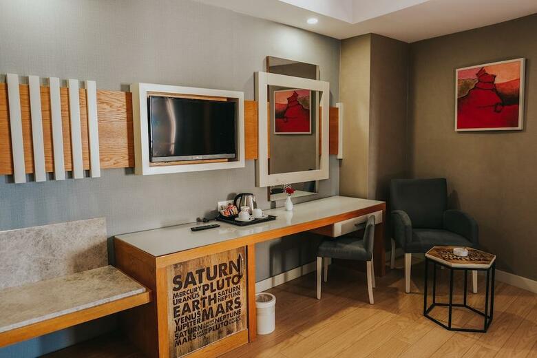 Hotel Saturn Palace Resort