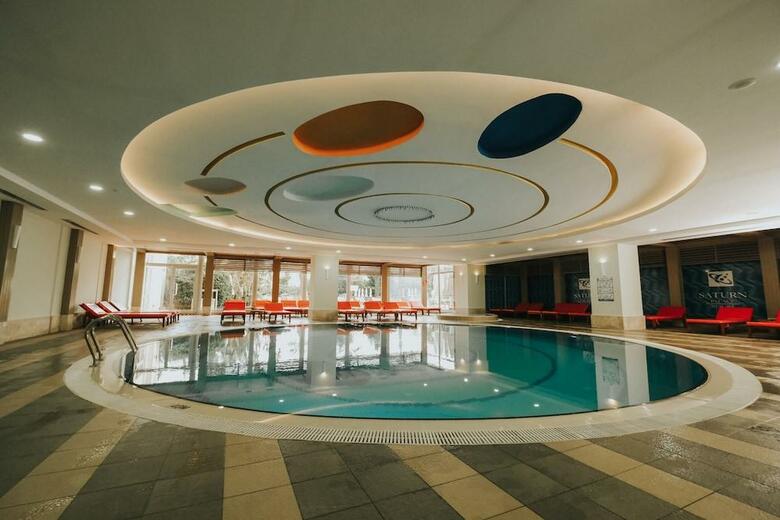 Hotel Saturn Palace Resort