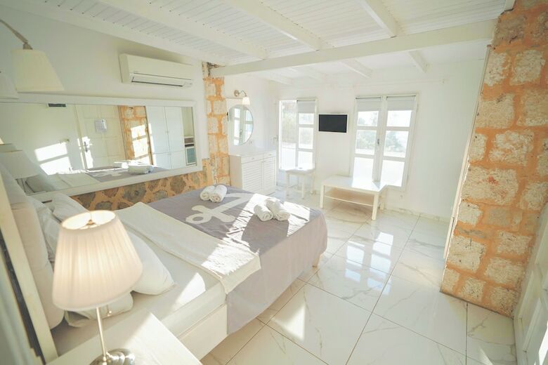 Club Capa Hotel