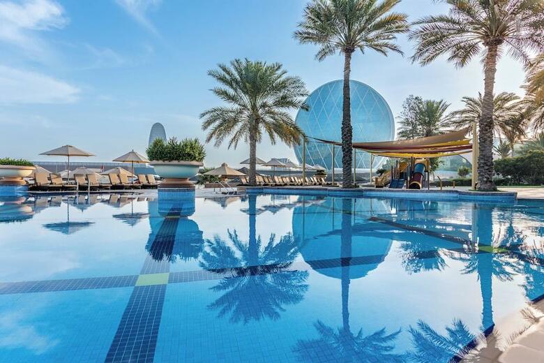 Hotel Al Raha Beach