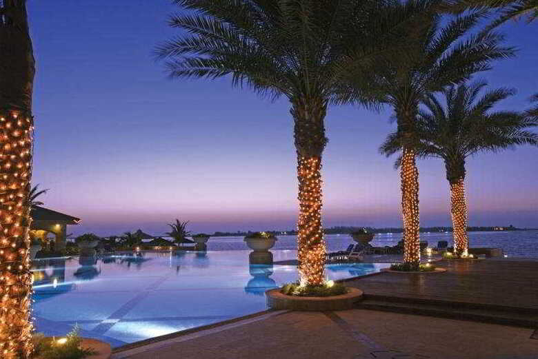 Hotel Al Raha Beach