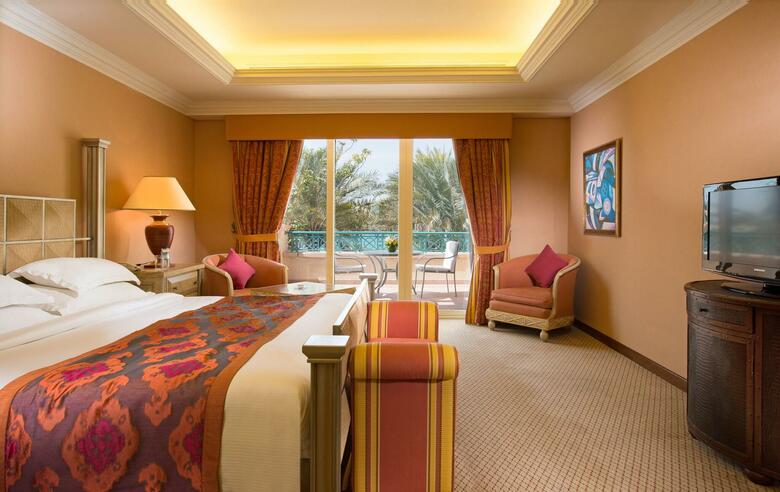 Hotel Al Raha Beach