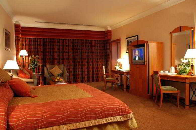 Hotel Al Raha Beach