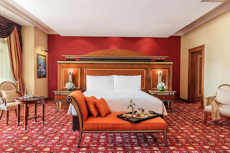 Hotel Al Raha Beach