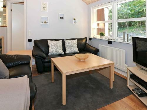 Three-bedroom Holiday Home In Hadsund 11