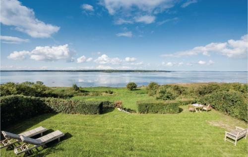 One-bedroom Holiday Home �lsted With Sea View 09