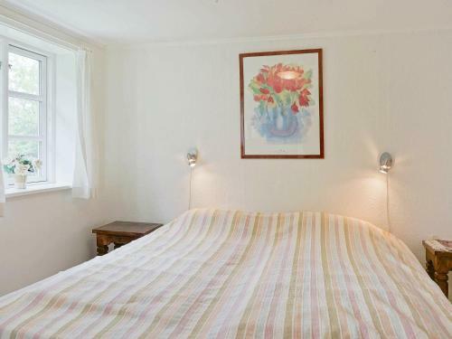 Three-bedroom Holiday Home In Svaneke 1