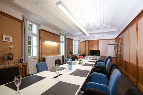 Hotel- Und Restaurantbetrieb Hofgut Dippelshof