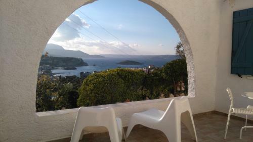 7 Olives Apartments