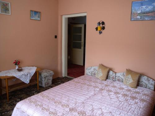 Four-bedroom Apartment In Balatonboglar I