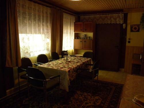 Four-bedroom Apartment In Balatonboglar I
