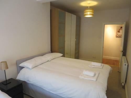 Buccleuch Street Apartment