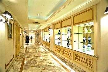 Hotel Howard Johnson Ginwa Plaza