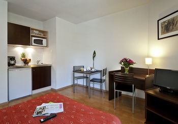 Hotel Cit�a Vanves Porte De Chatillon