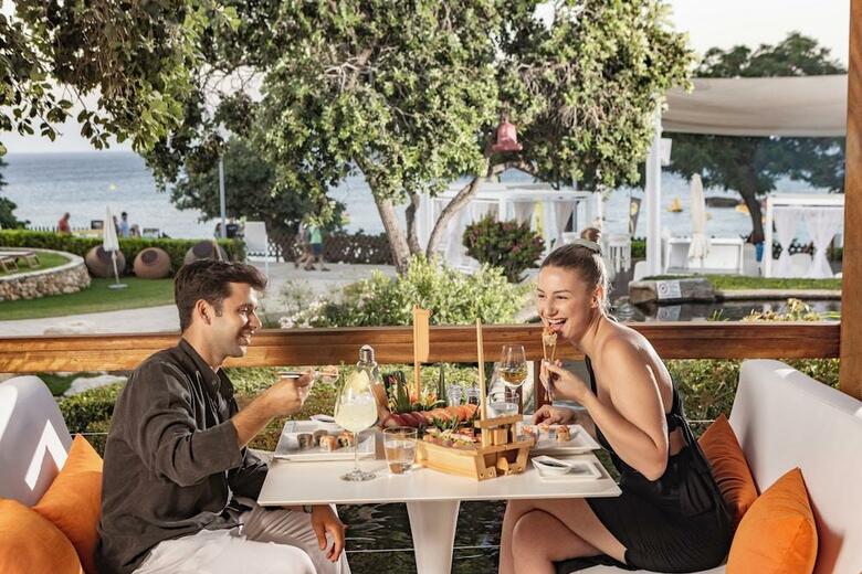 Capo Bay Hotel