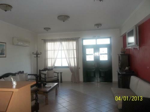 Aparthotel To Kastro