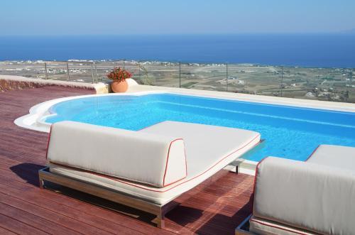 Kamini Santorini Villas