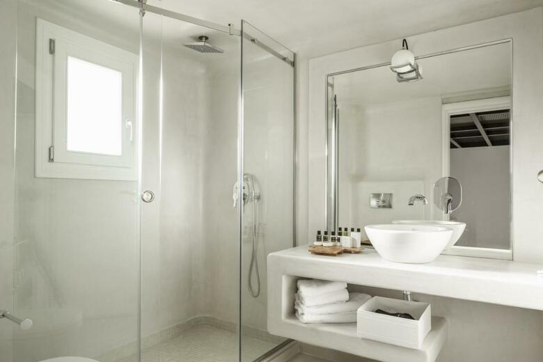 Art Hotel Santorini