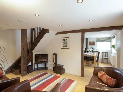 Stable Cottage V