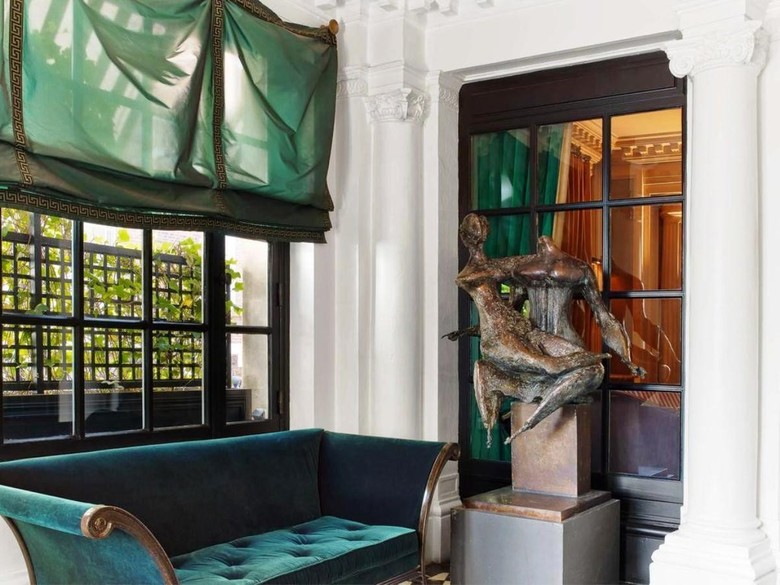 Hotel Le Dokhan�s A Tribute Portfolio