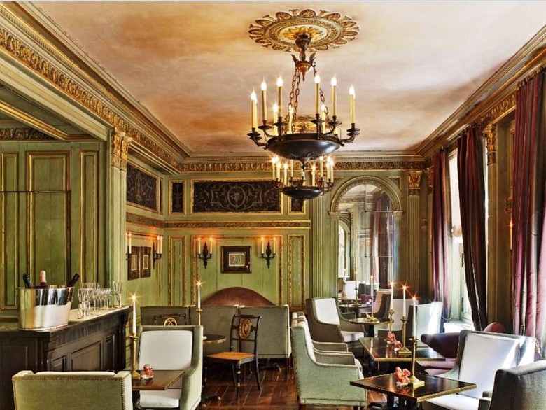 Hotel Le Dokhan�s A Tribute Portfolio