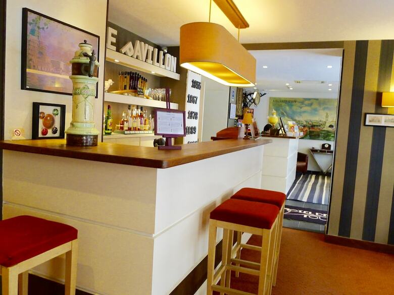 Hotel H�tel De L'exposition Tour Eiffel