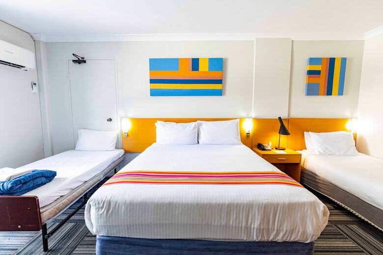 Hotel Paradise Resort Gold Coast