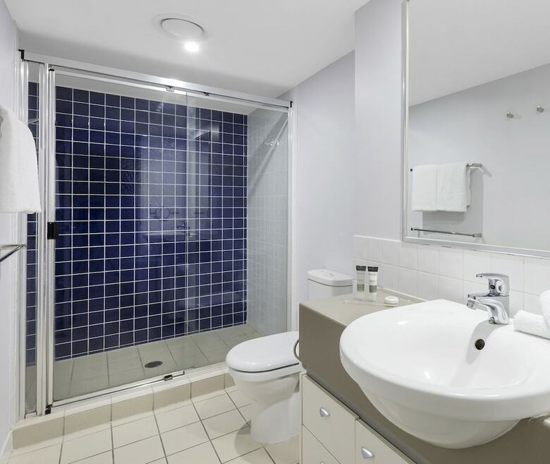 Hotel Oaks Lexicon Apartments