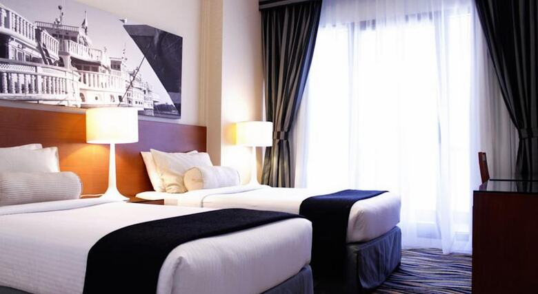 Golden Sands Hotel Apartments