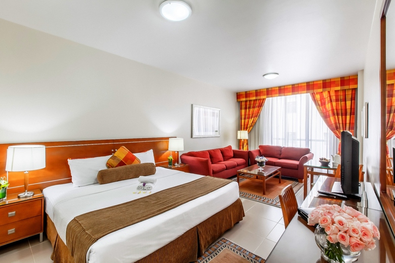 Golden Sands Hotel Apartments