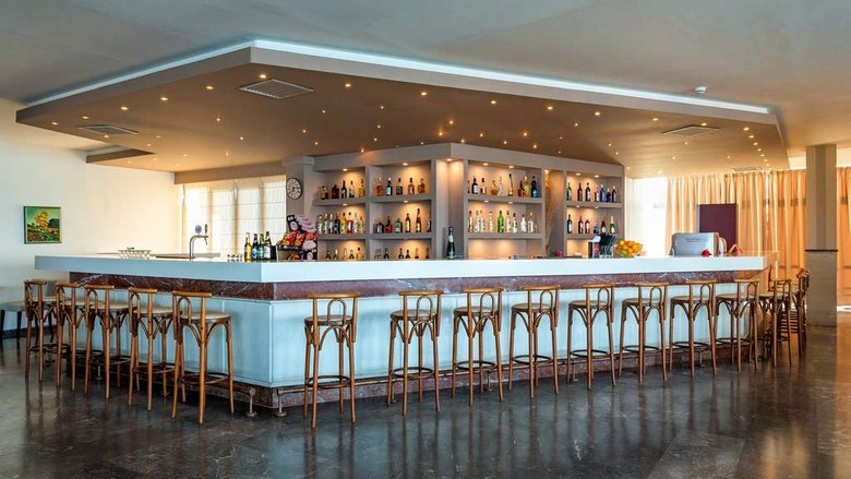 Themis Beach Hotel