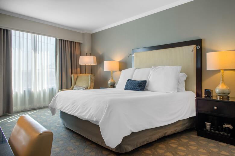 Hotel Wyndham Riverfront