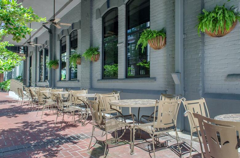 Hotel Wyndham Riverfront