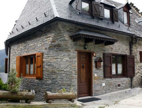 Apartamentos Valle De Aran