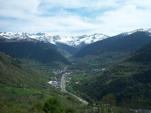 Apartamentos Valle De Aran
