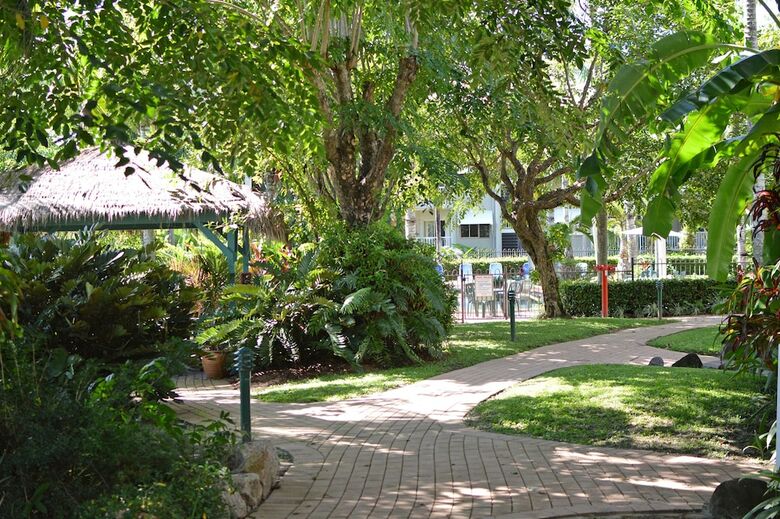 Hotel Australis Cairns Beach Resort