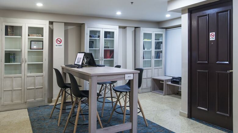 Holiday Inn Hotel & Suites Zona Rosa
