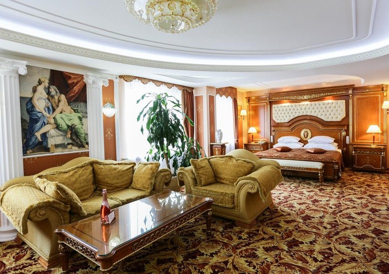 Izmailovo Alfa Hotel