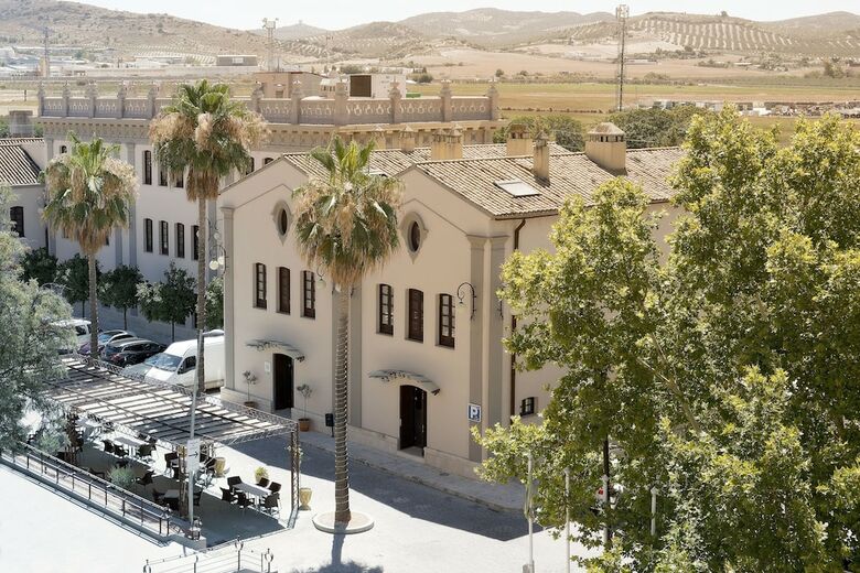 Hotel El Carmen (puente Genil)