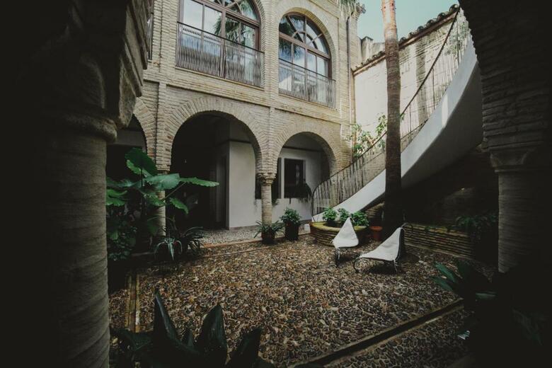 Hotel Patio Del Posadero