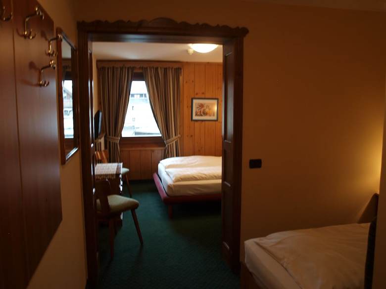 Hotel Alpina