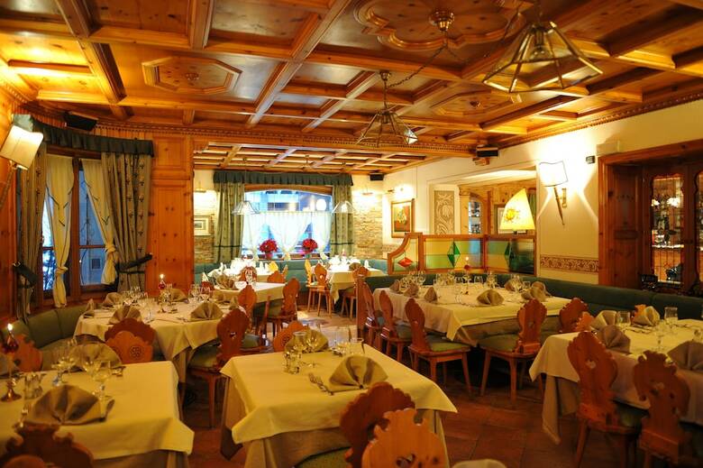 Hotel Alpina