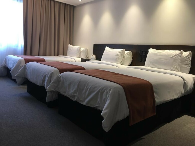 Hotel Crystal Tower