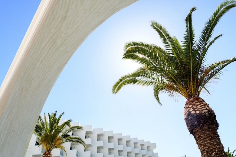 Mitsis Faliraki Beach Hotel & Spa